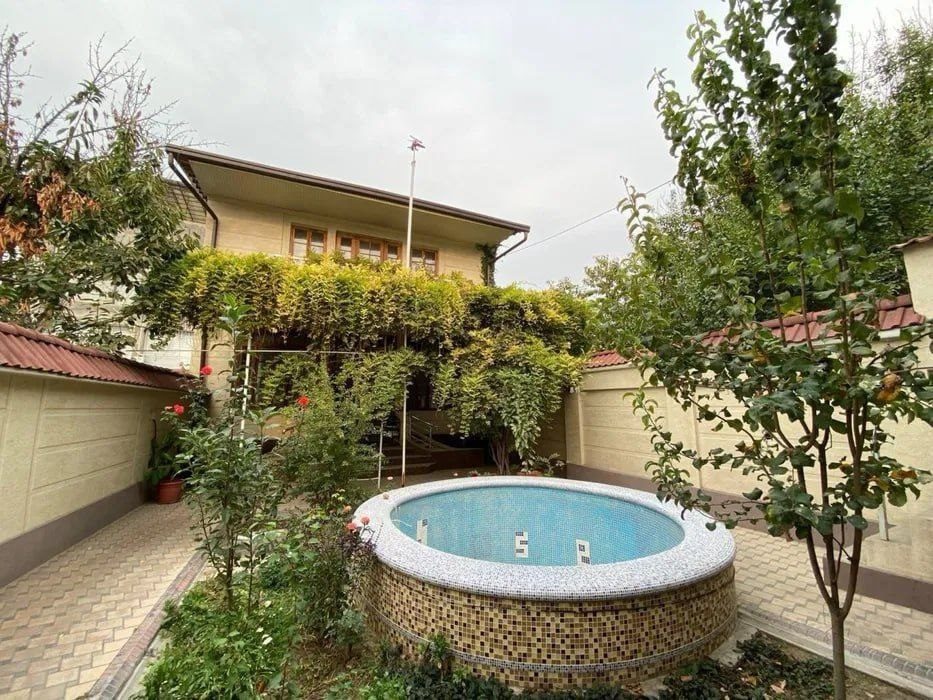 5-xonali uy, 200 m², Toshkent, Yakkasaroy tumani, sotuvga