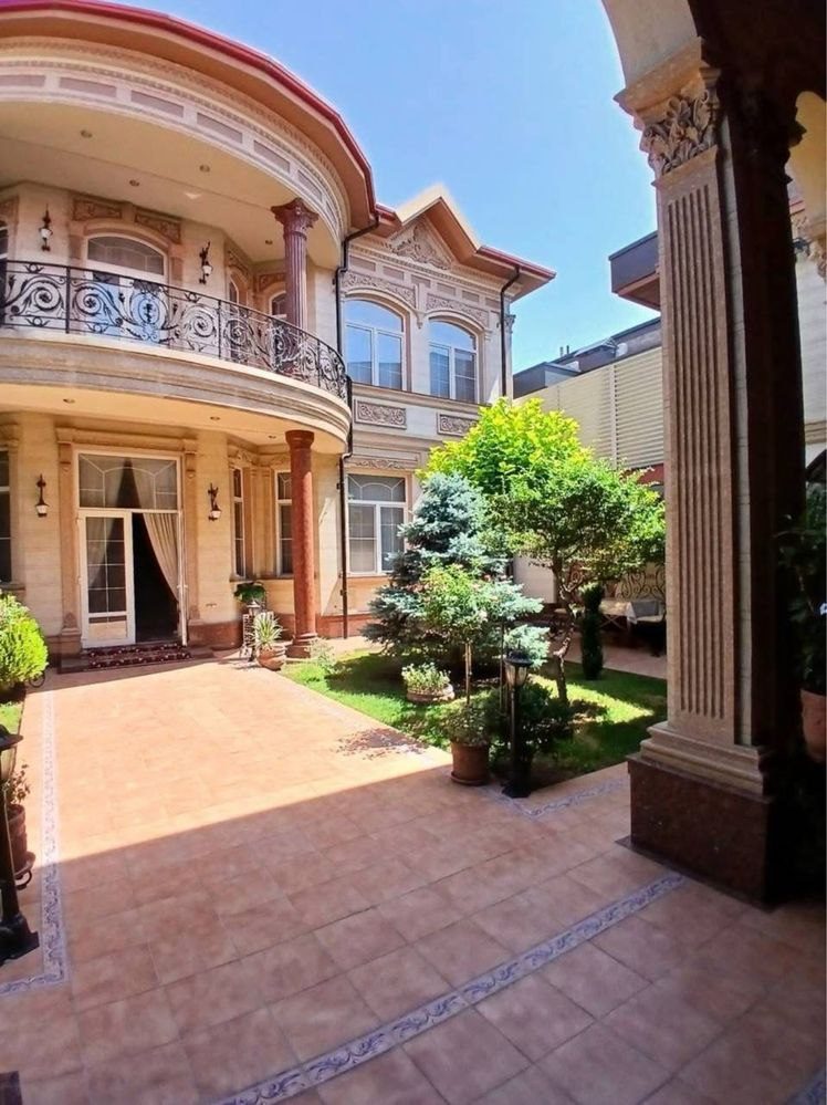 9-xonali uy, 700 m², Toshkent, Yakkasaroy tumani, sotuvga