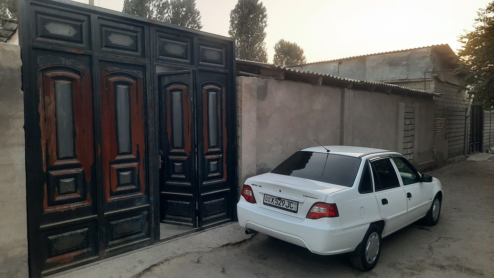 4-комнатный дом, 99 м², Ташкент, Бектемирский район, на продажу