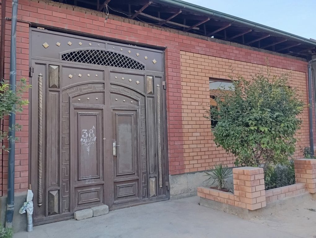 4-room house, 300 m², Tashkent, Bektemir District, for sale