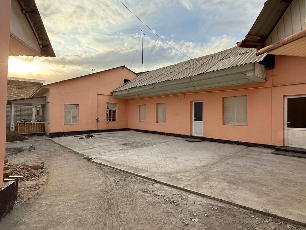 5-xonali uy, 70 m², Toshkent, Bektemir tumani, sotuvga
