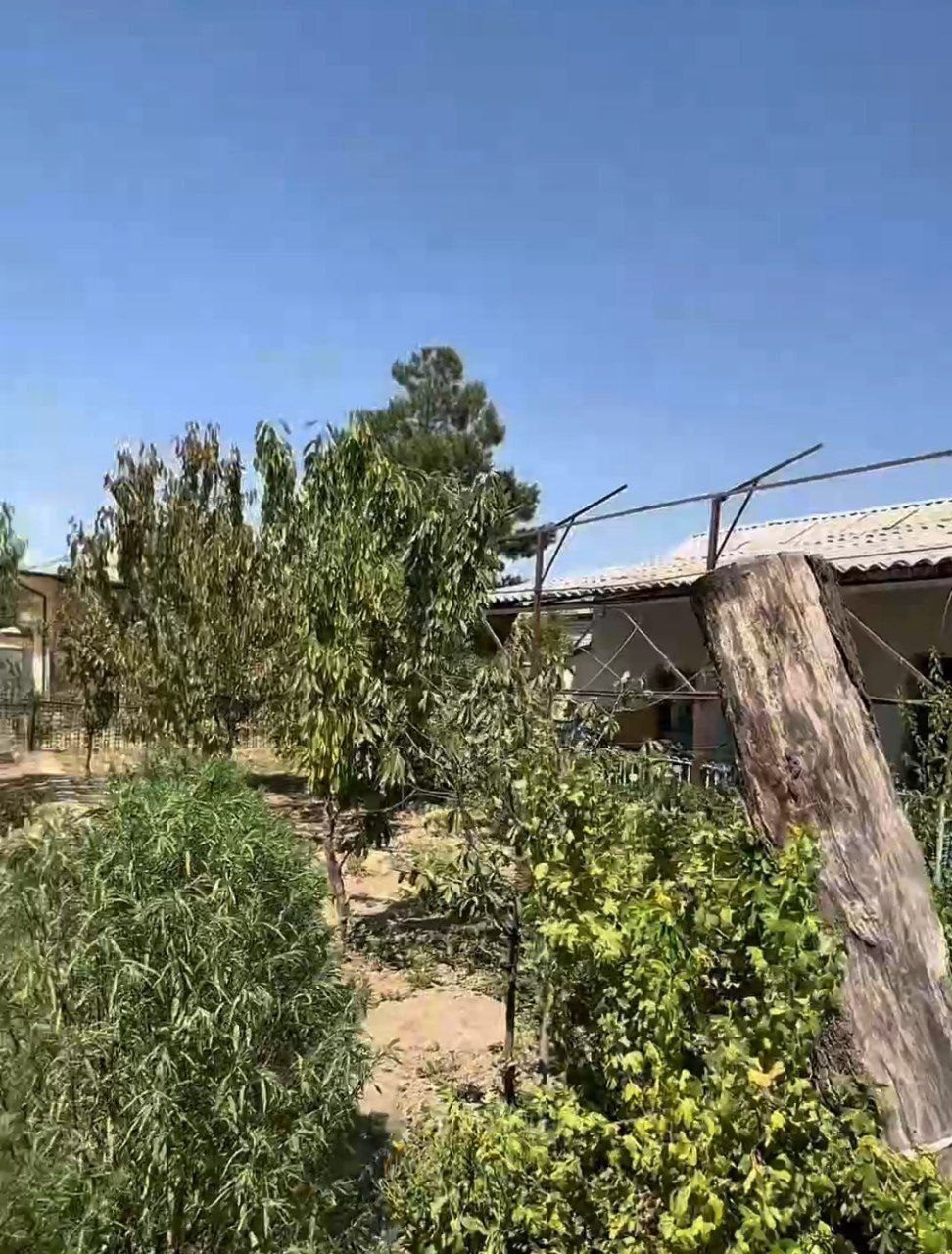 5-xonali uy, 1000 m², Toshkent, Bektemir tumani, sotuvga