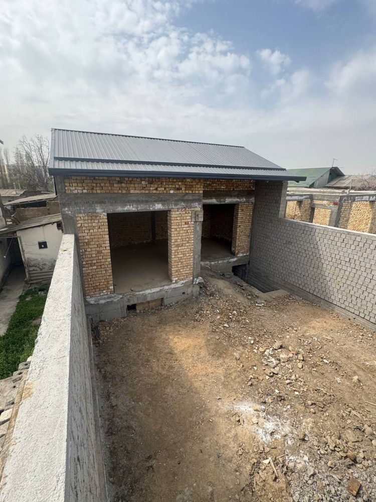3-комнатный дом, 150 м², Ташкент, Бектемирский район, на продажу
