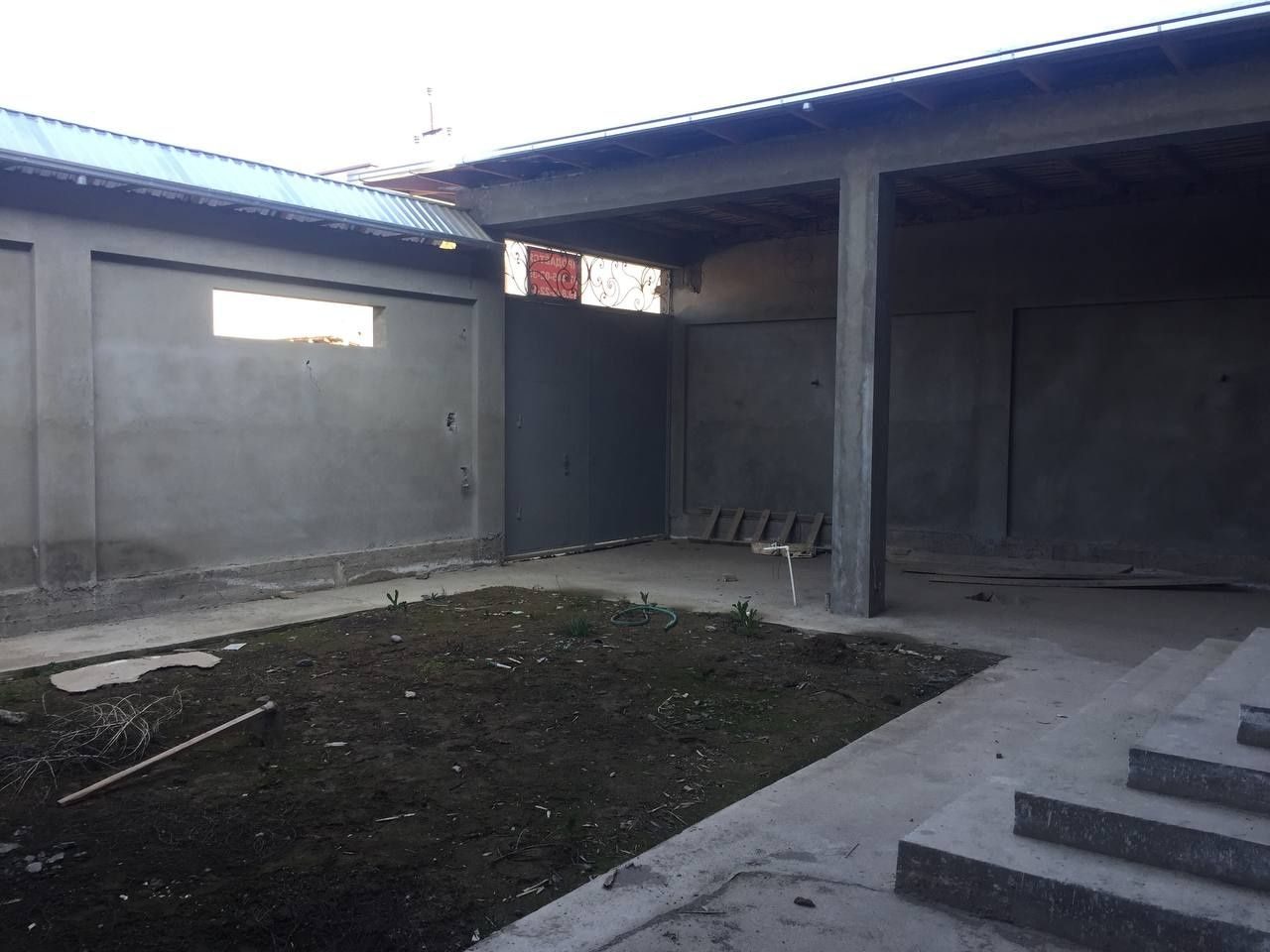 6-комнатный дом, 281 м², Ташкент, Сергелийский район, на продажу
