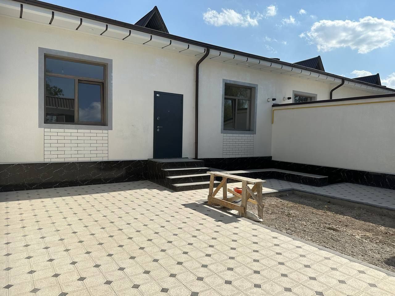 4-комнатный дом, 1 м², Ташкент, Сергелийский район, на продажу