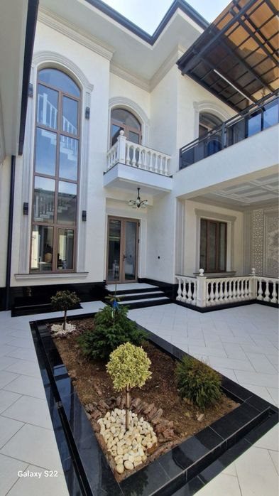 10-комнатный дом, 600 м², Ташкент, Сергелийский район, на продажу