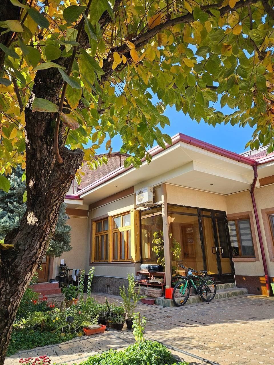 7-xonali uy, 530 m², Toshkent, Yakkasaroy tumani, sotuvga