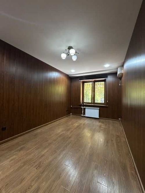87 m² commercial space for rent in the center, Anhor park, Shaykhantahur district, Labzak