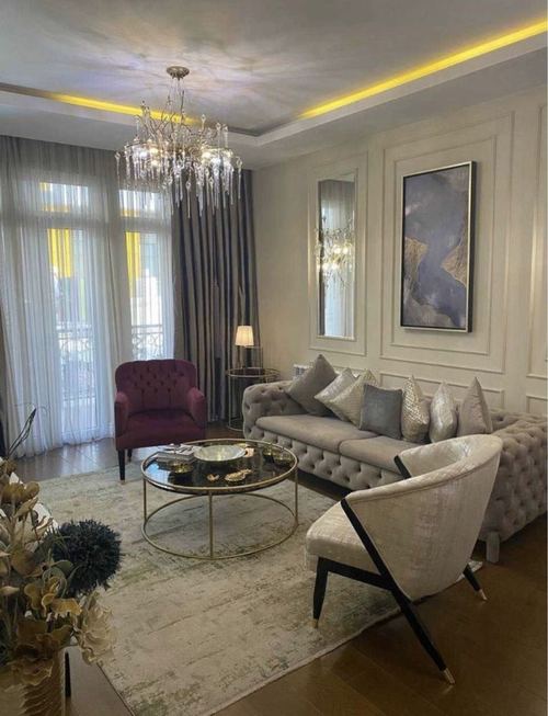 4-room apartment for rent in the city center!
