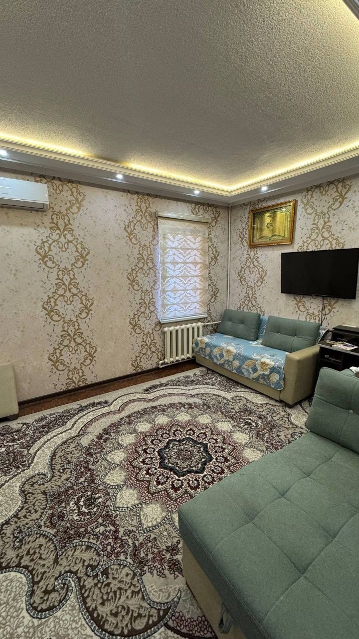 2-комнатный дом, 54 м², Ташкент, Учтепинский район, на продажу