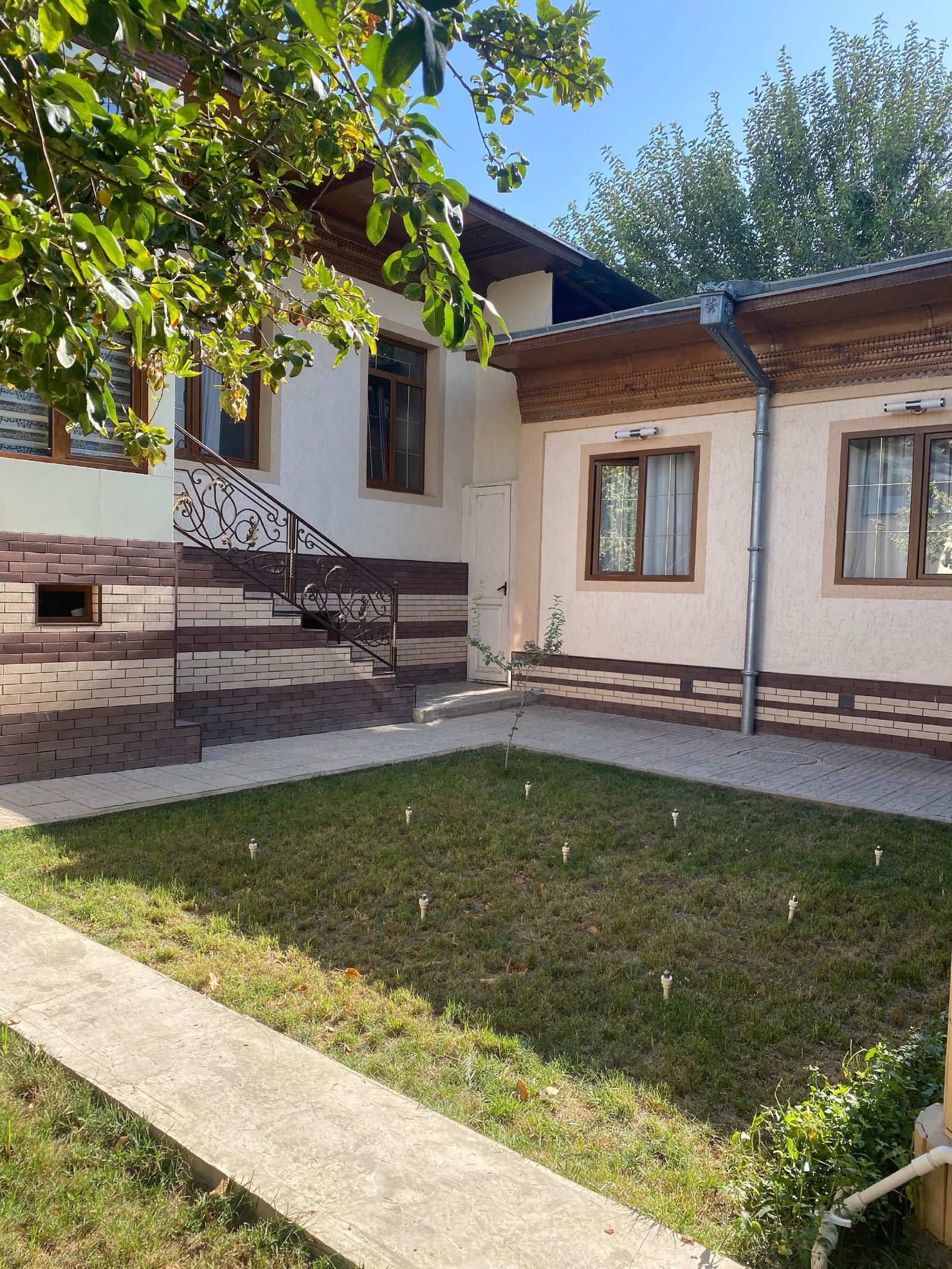 12-room house, 5.5 m², Tashkent, Uchtepa District, for sale