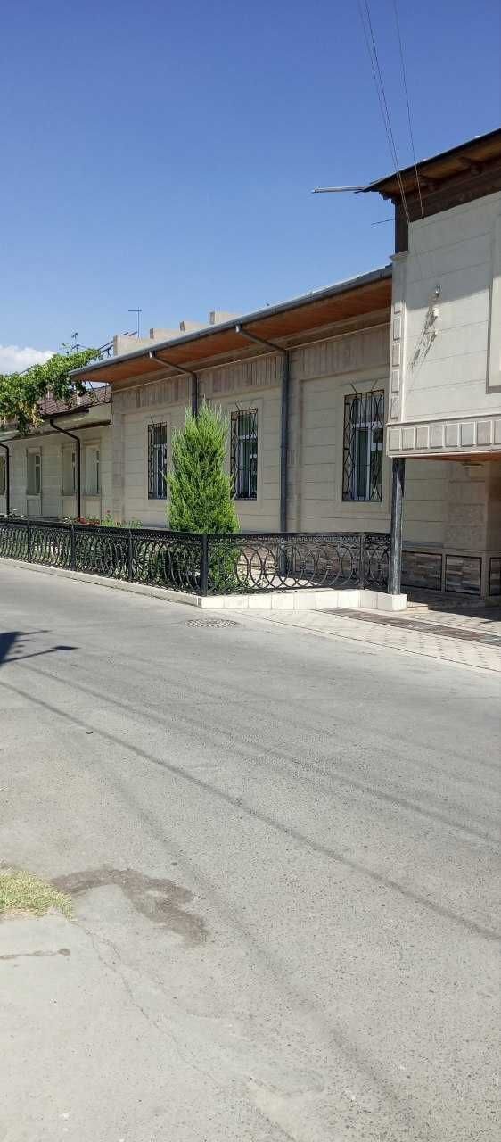 8-xonali uy, 255 m², Toshkent, Uchtepa tumani, sotuvga