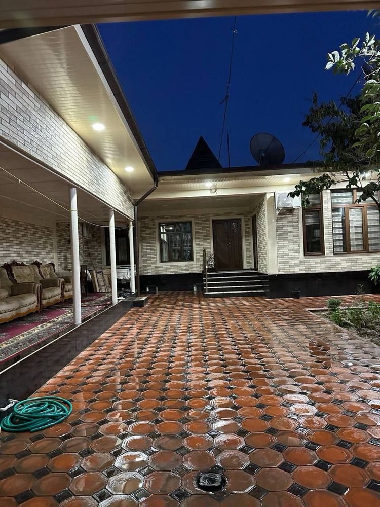 11-xonali uy, 460 m², Toshkent, Uchtepa tumani, sotuvga