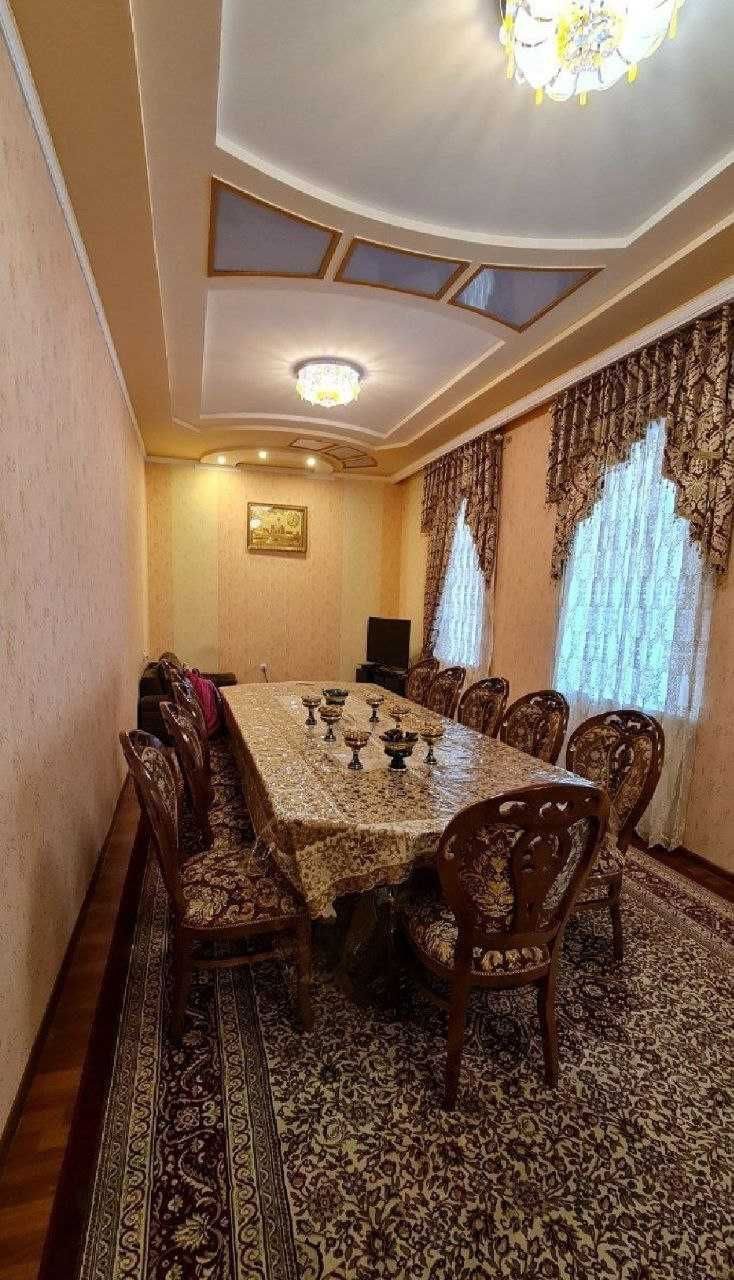 5-xonali uy, 400 m², Toshkent, Uchtepa tumani, sotuvga