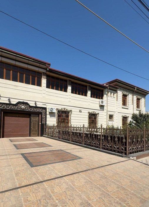 15-xonali uy, 900 m², Toshkent, Uchtepa tumani, sotuvga
