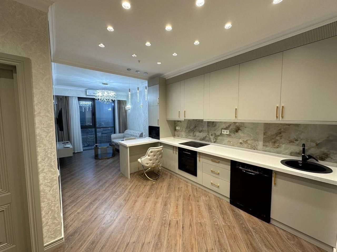 2-комнатная квартира, 54 м², Ташкент, Мирзо-Улугбекский район, в аренду