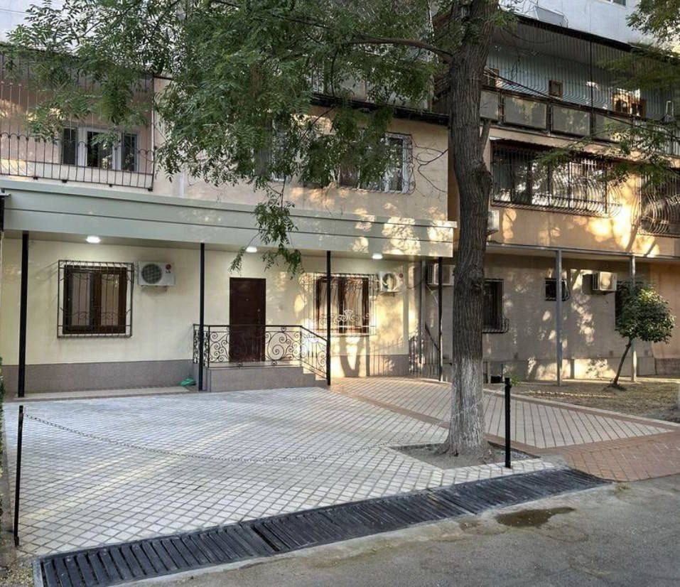Non-residential premises for sale, Mirzo-Ulugbek district, near Darkhan