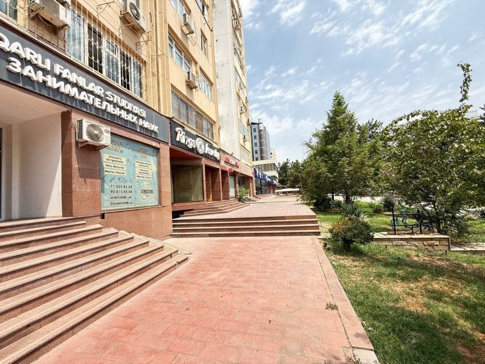 Xamid Alijon ko'chasida noturar joy sotiladi