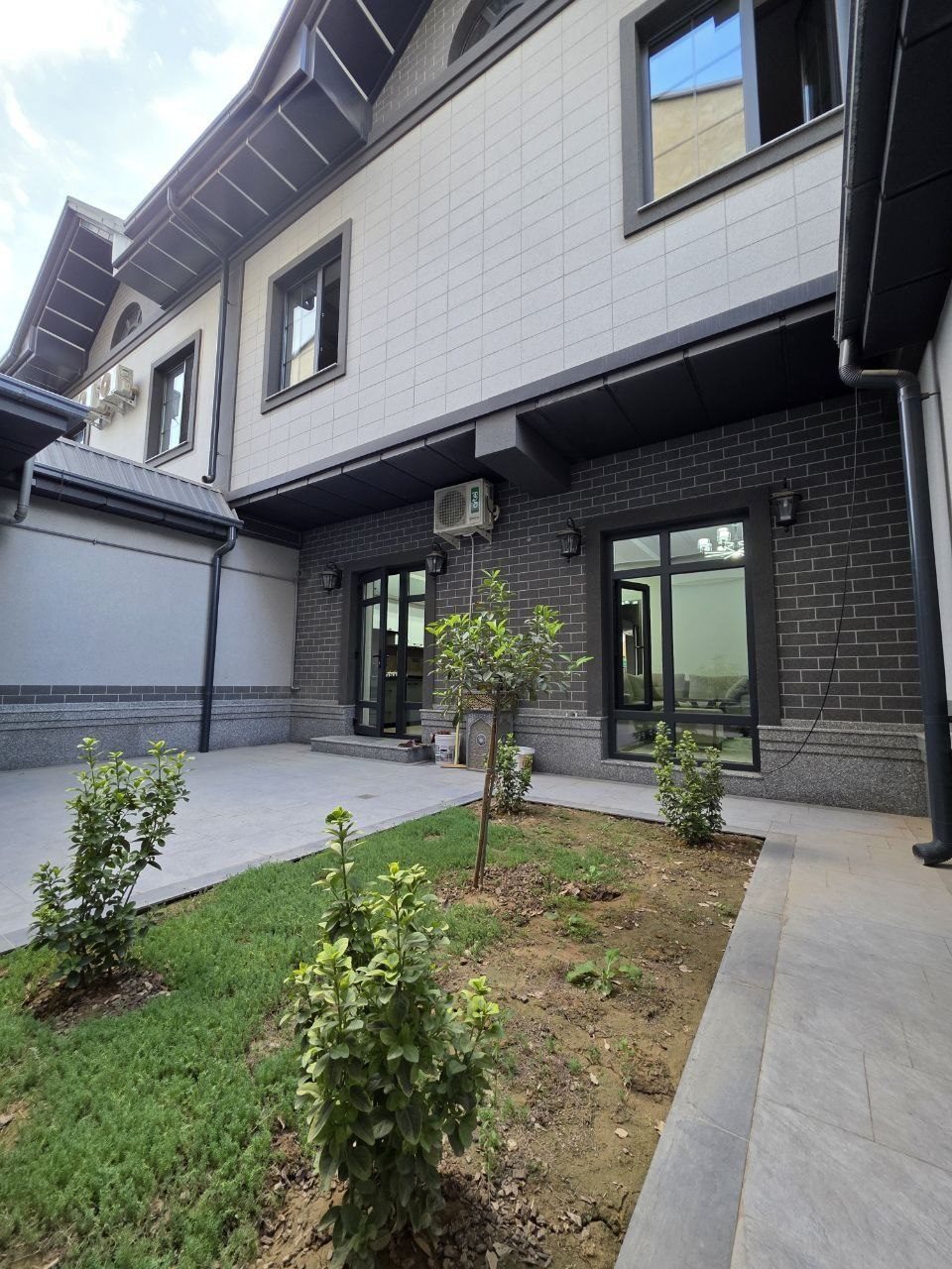 5-xonali uy, 160 m², Toshkent, Mirzo Ulug‘bek tumani, sotuvga