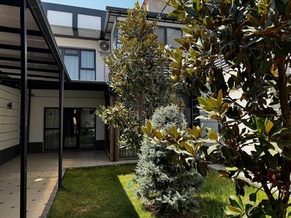 5-xonali uy, 320 m², Toshkent, Mirzo Ulug‘bek tumani, sotuvga