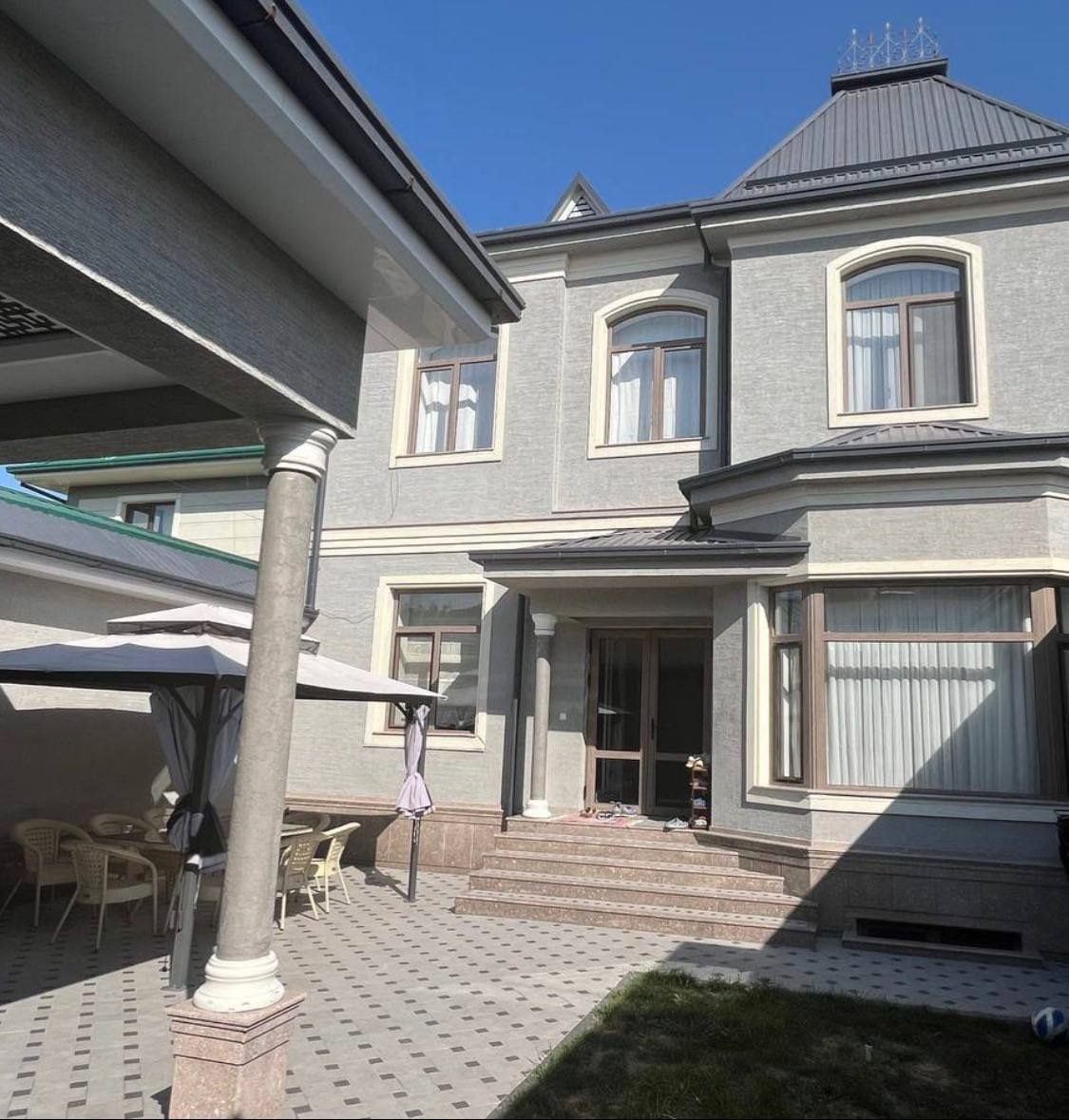 8-room house, 335 m², Tashkent, Mirzo Ulugbek District, for sale