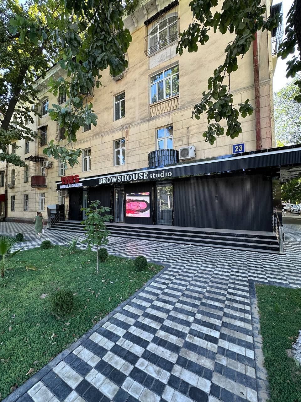 Non-residential premises for sale