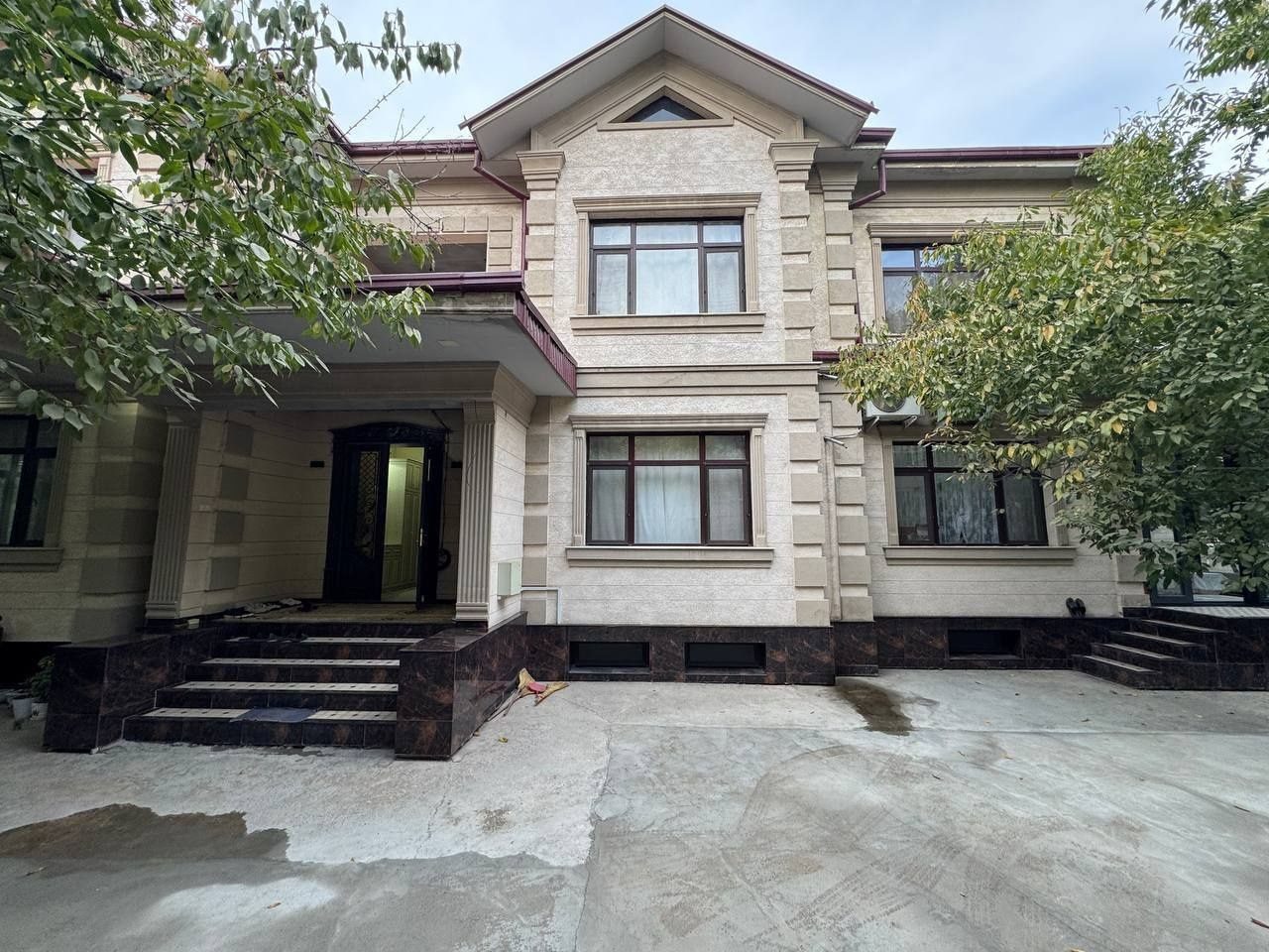 7-xonali uy, 450 m², Toshkent, Mirzo Ulug‘bek tumani, sotuvga