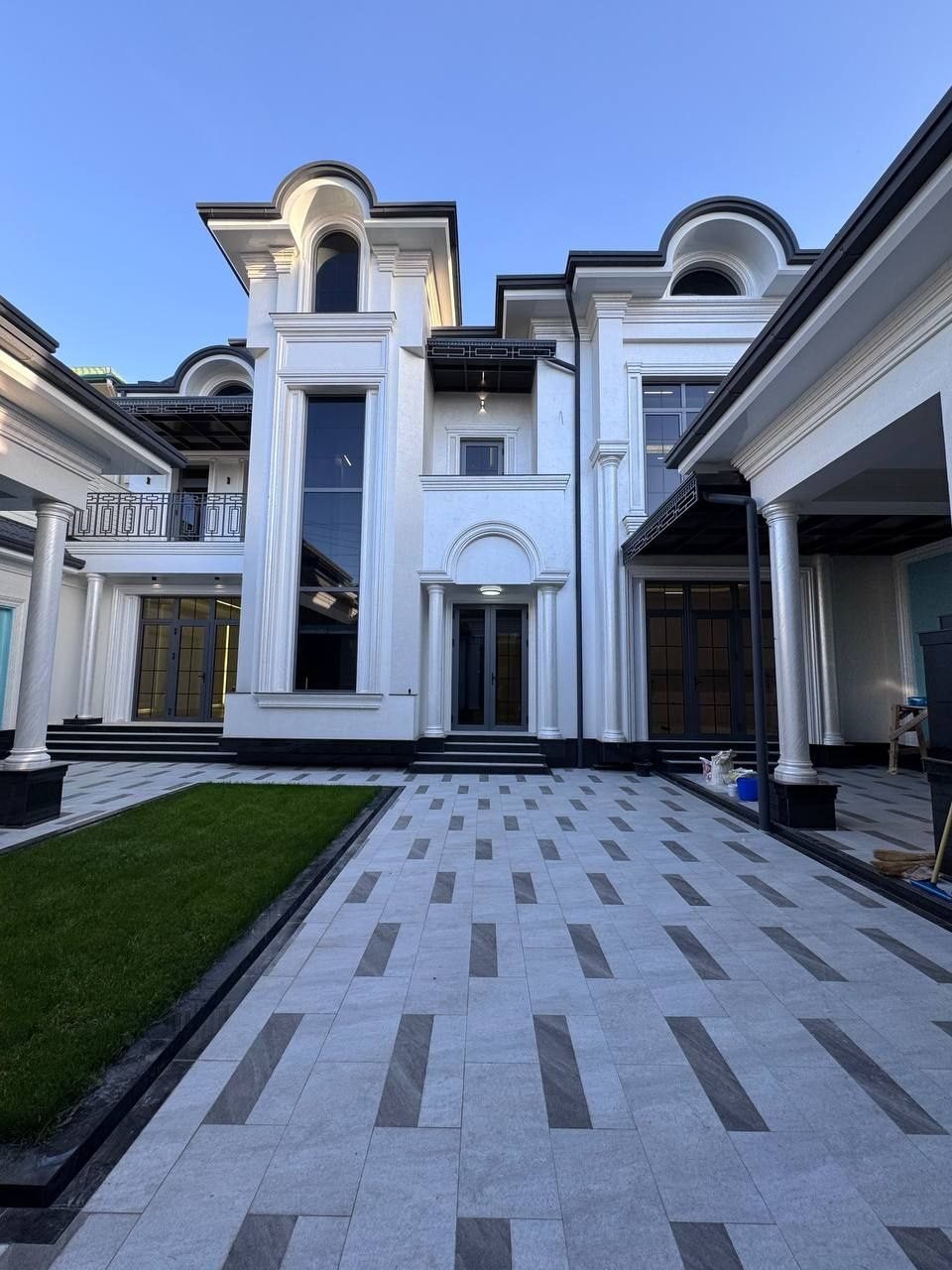 6-xonali uy, 600 m², Toshkent, Mirzo Ulug‘bek tumani, sotuvga