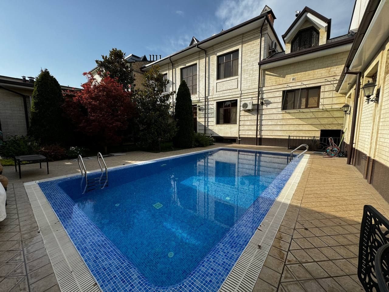 4-room house, 500 m², Tashkent, Mirzo Ulugbek District, for sale