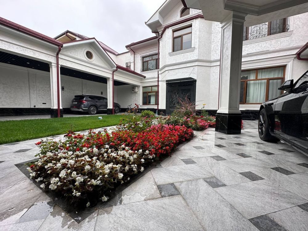 6-room house, 1000 m², Tashkent, Mirzo Ulugbek District, for sale