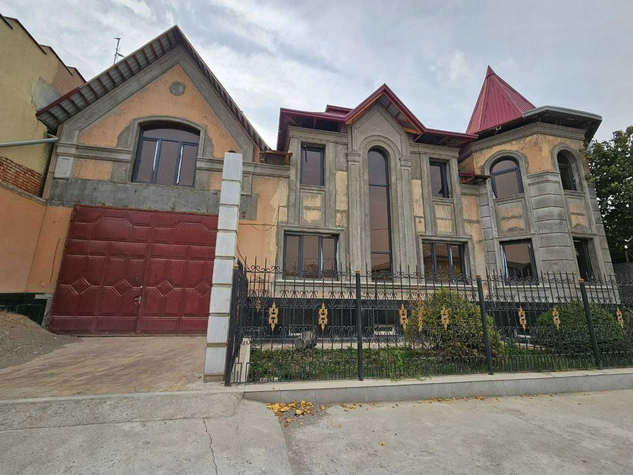 10-комнатный дом, 400 м², Ташкент, Яшнабадский район, на продажу
