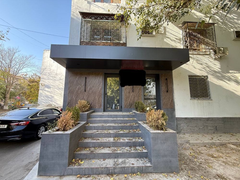 Gospitalny / 76m2 Office For Sale / City Center