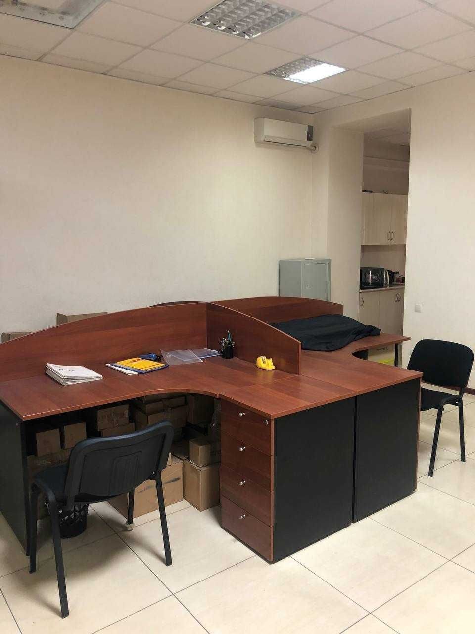 Ofis, Fitrat ko'chasi, 93 kv.m.