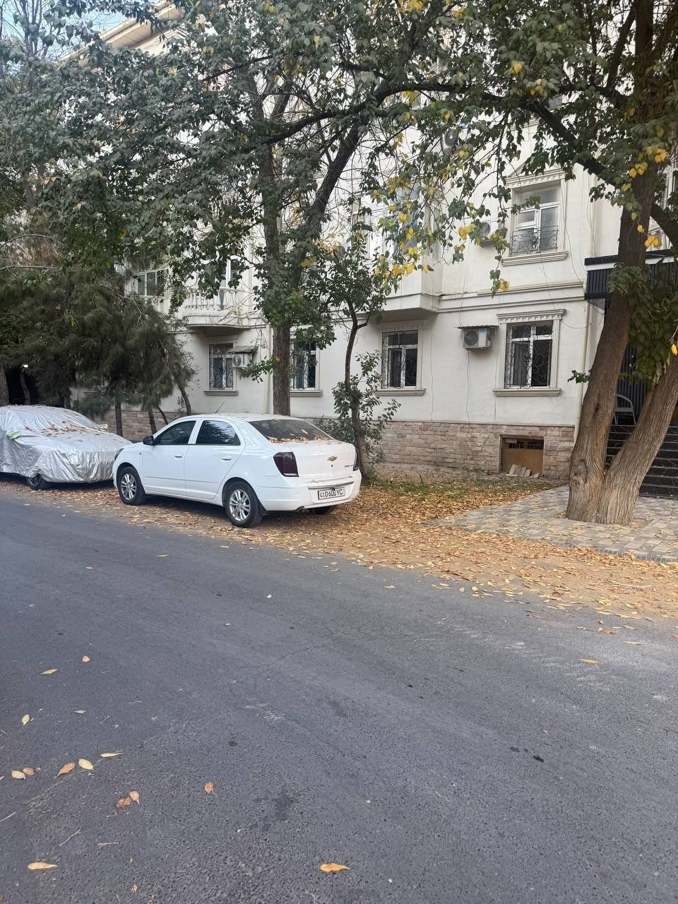 For sale, non-residential, near Nukus street. Former "Glamur" building. Mirabad district