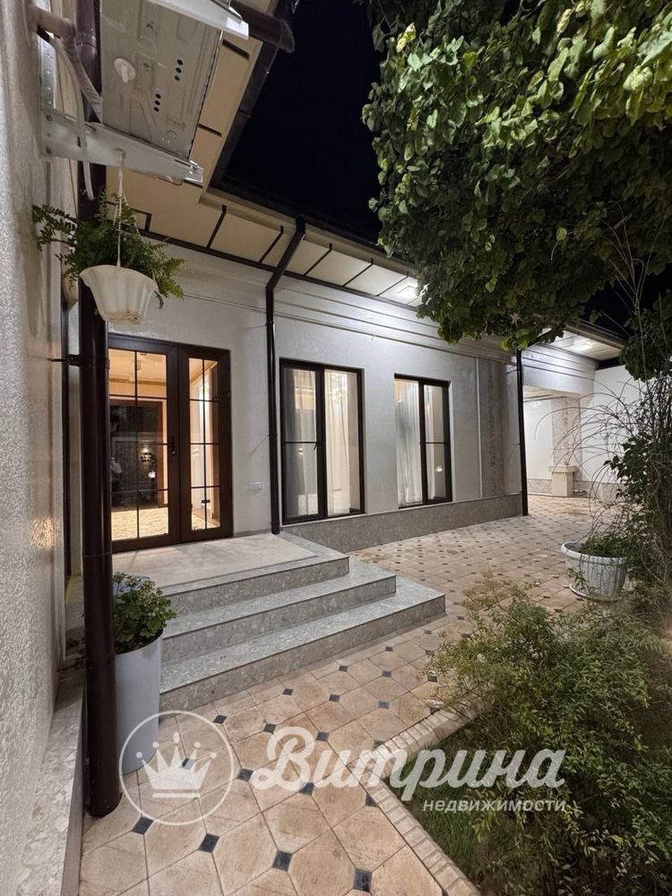 5-xonali uy, 160 m², Toshkent, Mirobod tumani, sotuvga