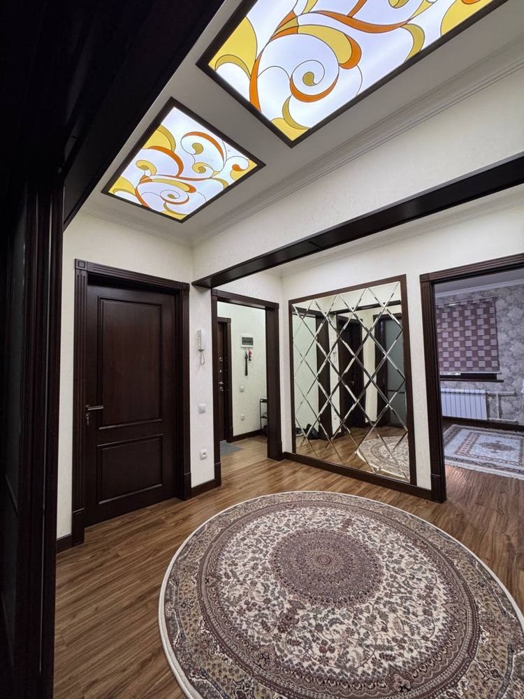 4-xonali kvartira, 98 m², Toshkent, Yakkasaroy tumani, sotuvga