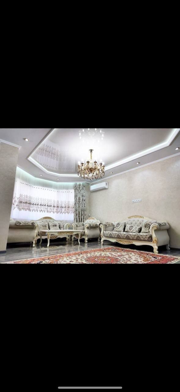 3-комнатная квартира, 102 м², Ташкент, Яккасарайский район, на продажу