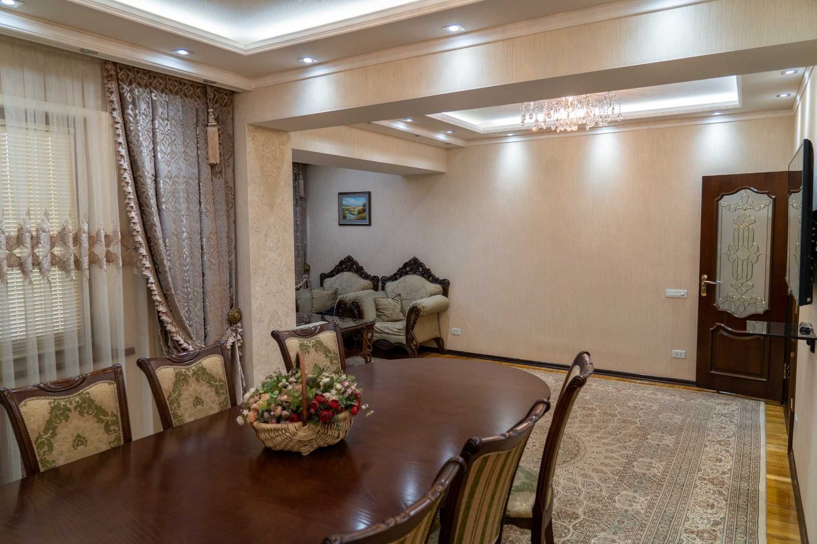 3-комнатная квартира, 120 м², Ташкент, Мирабадский район, на продажу