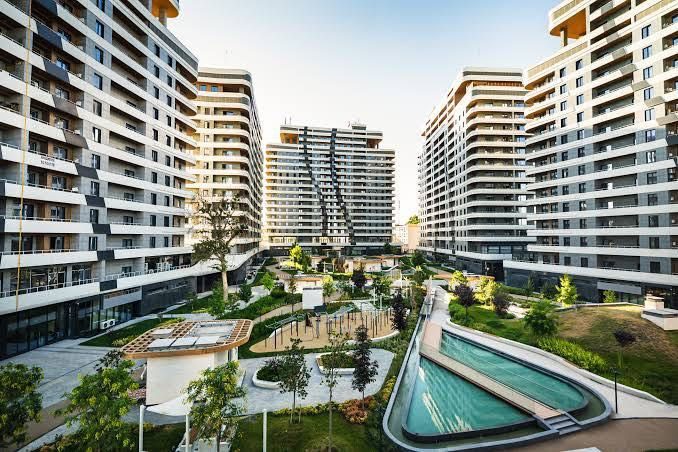 Apartment 3/13/14, Infinity Residential Complex: Golden House
