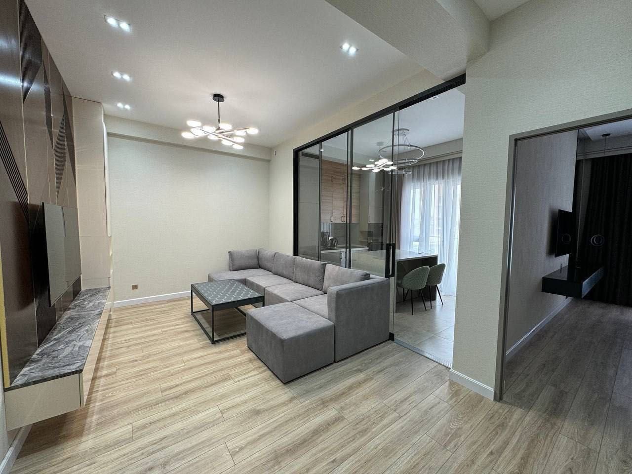 Mirabad Avenue 2-room apartment with renovation for sale, Hospitalny