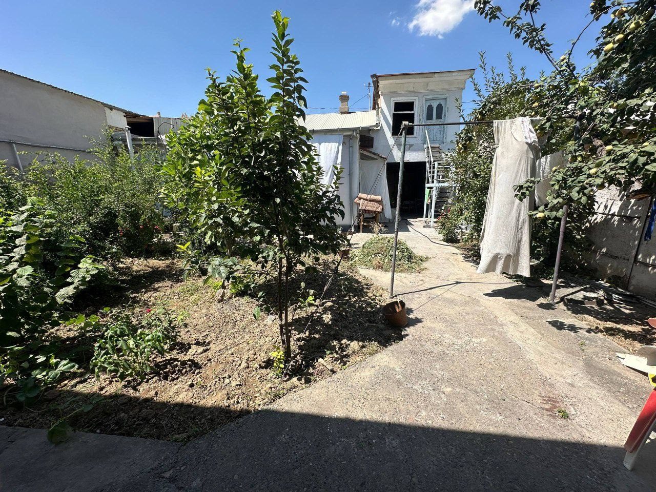 5-комнатный дом, 200 м², на продажу