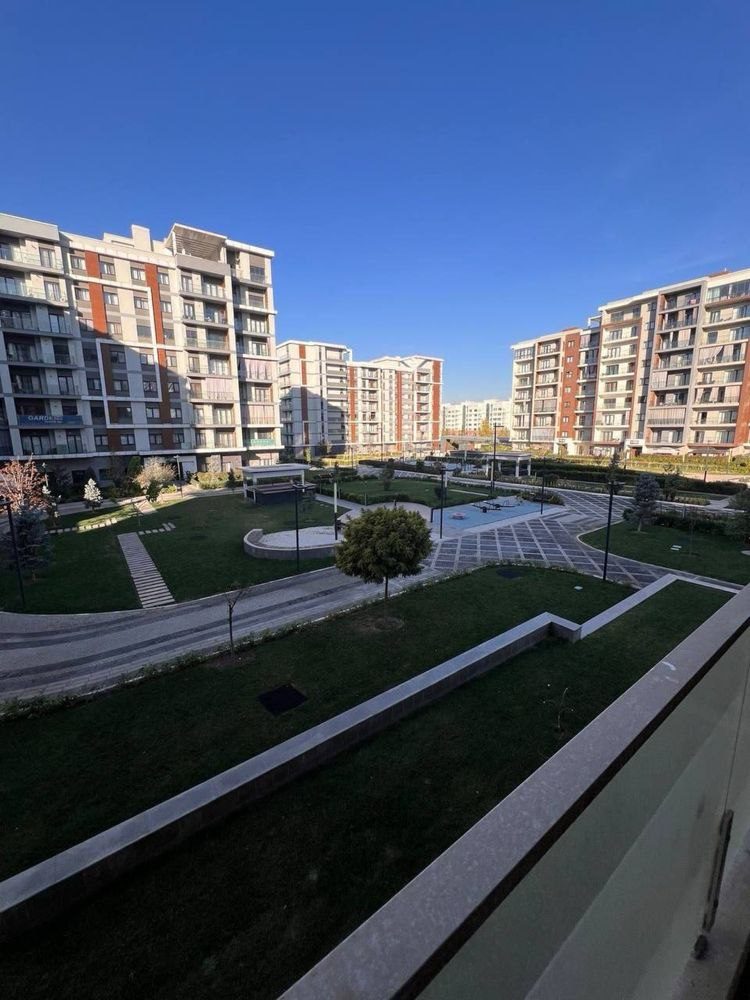 Tashkent City Gardens 2/2/8, 68m2. 50% renovated