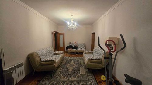 4-xonali kvartira, 90 m²