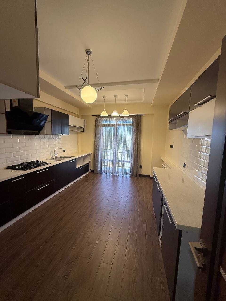 Luminar House, 3/8/8, Area: 135 m²