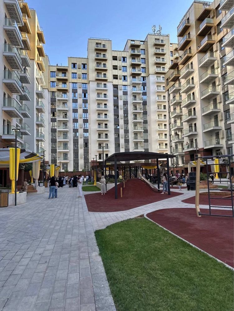 Golden House OZ Mahal Shell & Core Novomoskovskaya St.