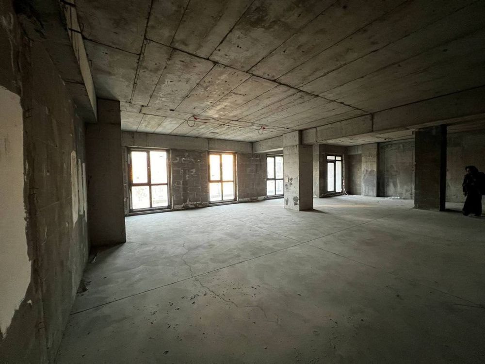 4-xonali kvartira, 122 m², sotuvga