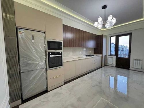 3-комнатная квартира, 103 м²