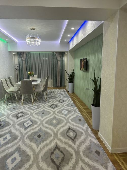 3-комнатная квартира, 130 м²