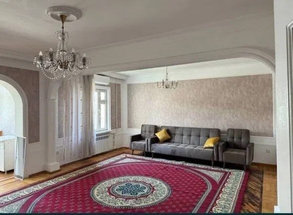 4-room apartment, 110 m², for sale