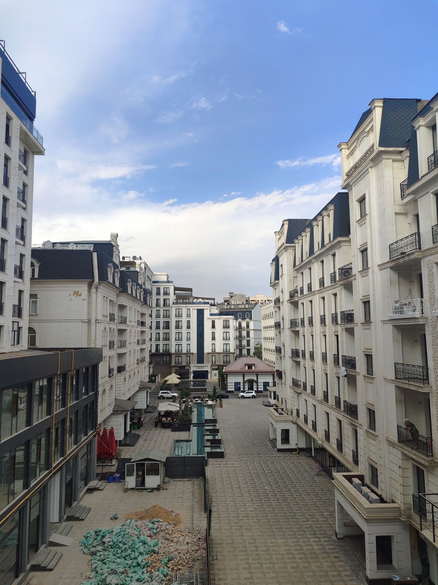 3-room apartment, 100 m², for sale